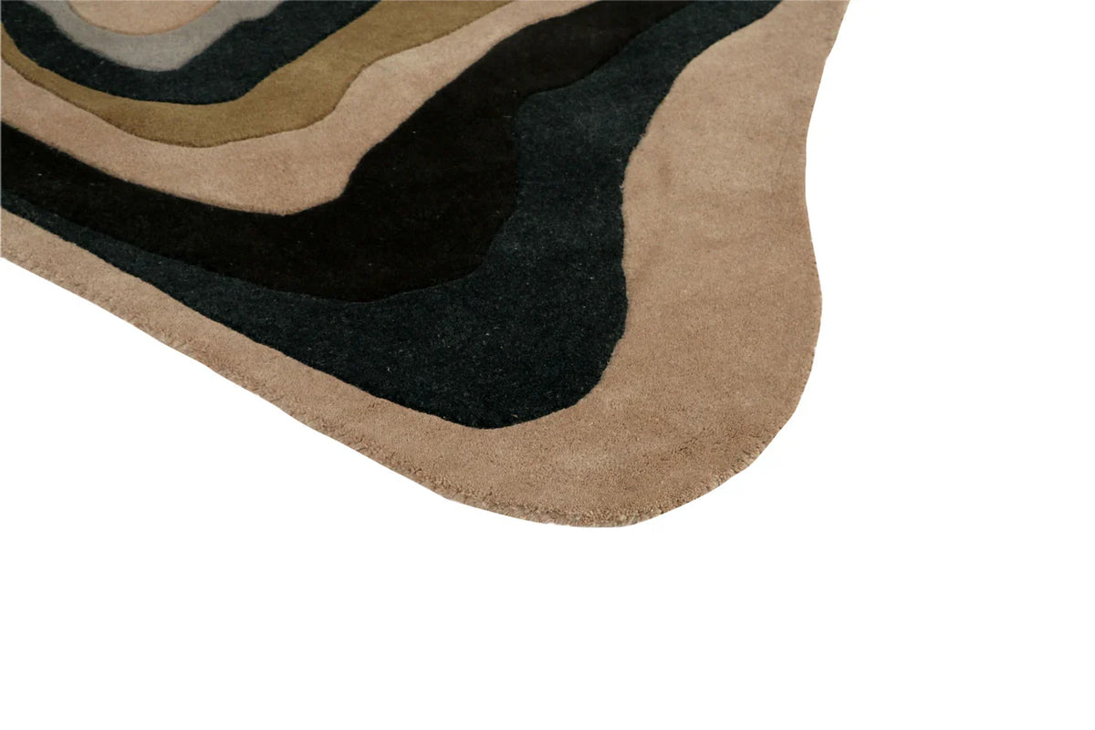 Reva Irregular Hand Tufted Carpet & Rug