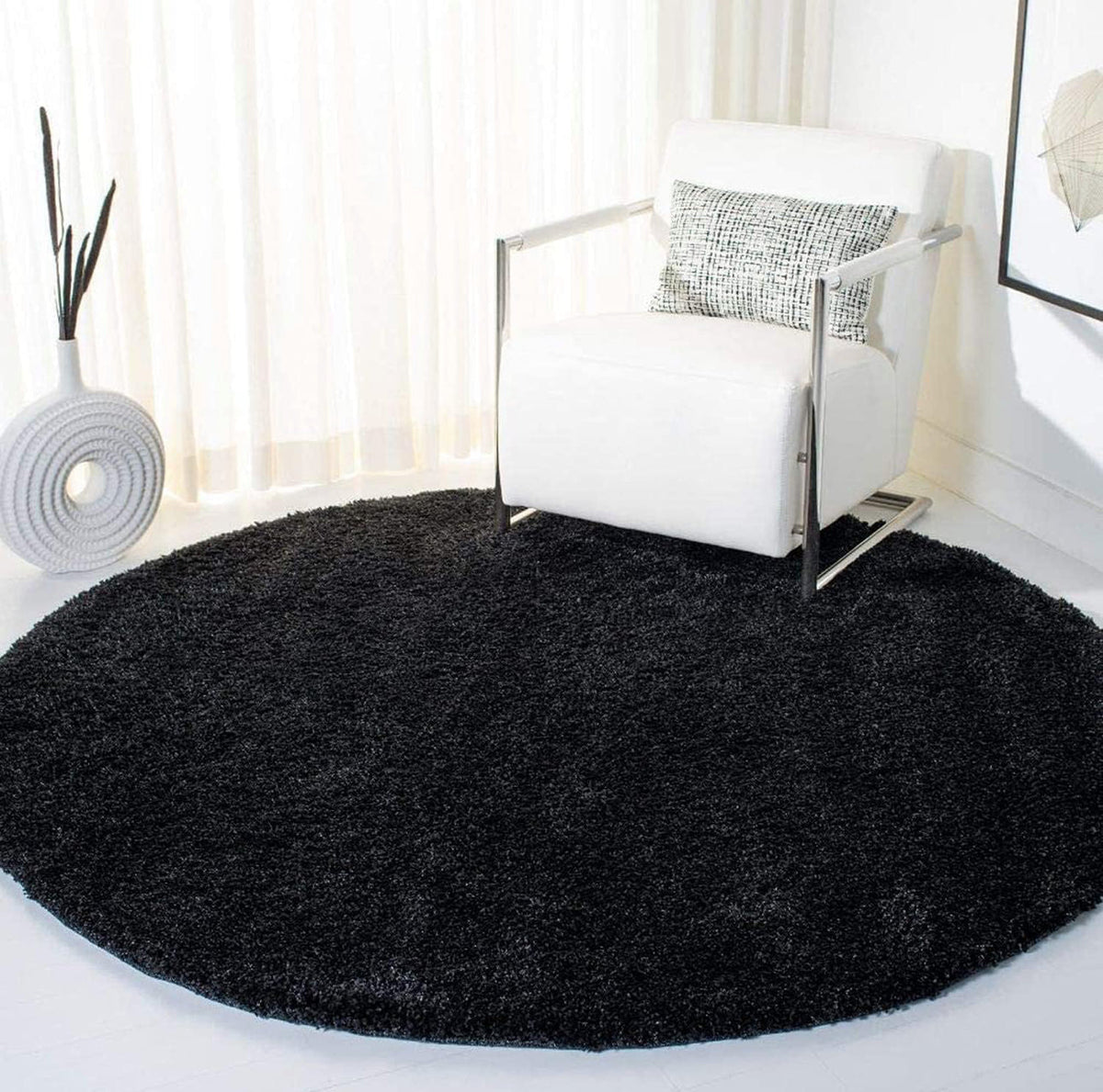 Black Handcrafted Round Solid Microfiber Plush Anti Skid Shaggy Carpet