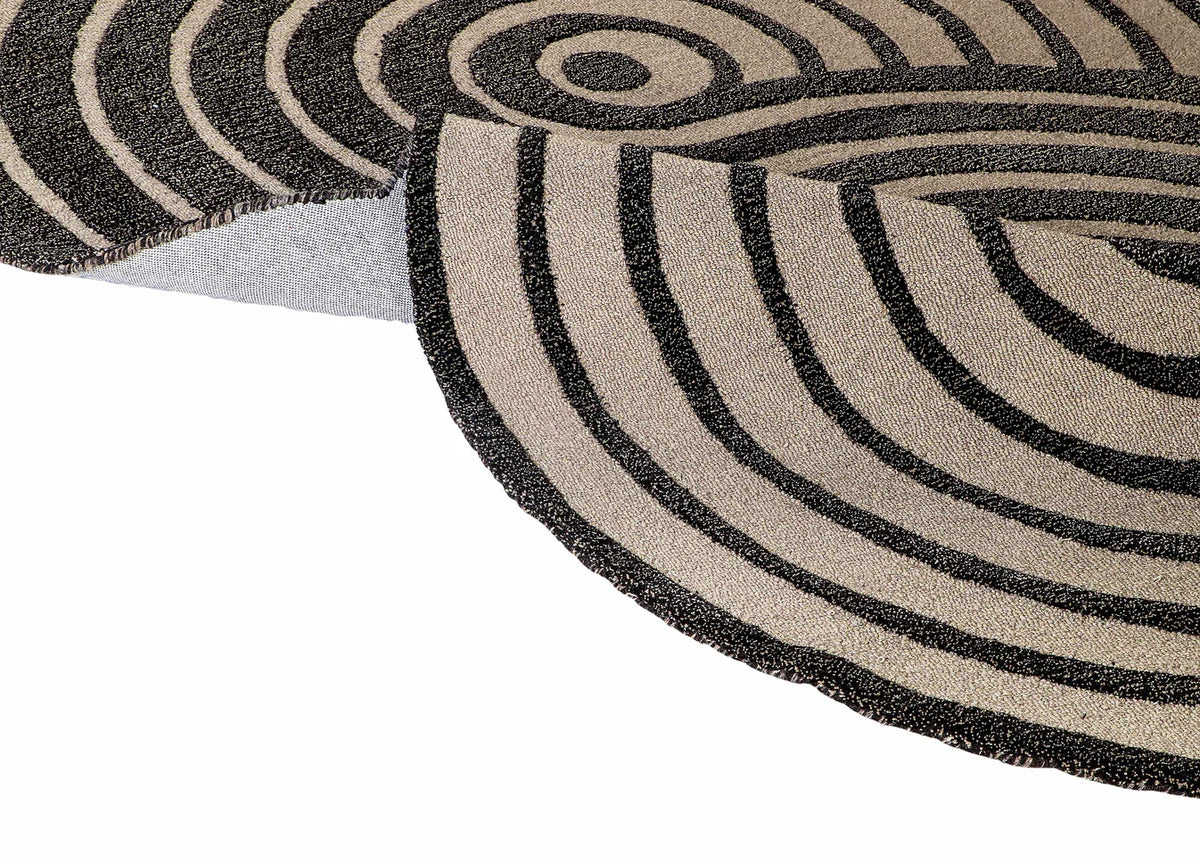 Zyra Irregular Hand Tufted Carpet & Rug