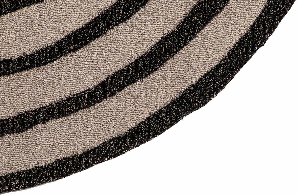 Zyra Irregular Hand Tufted Carpet & Rug