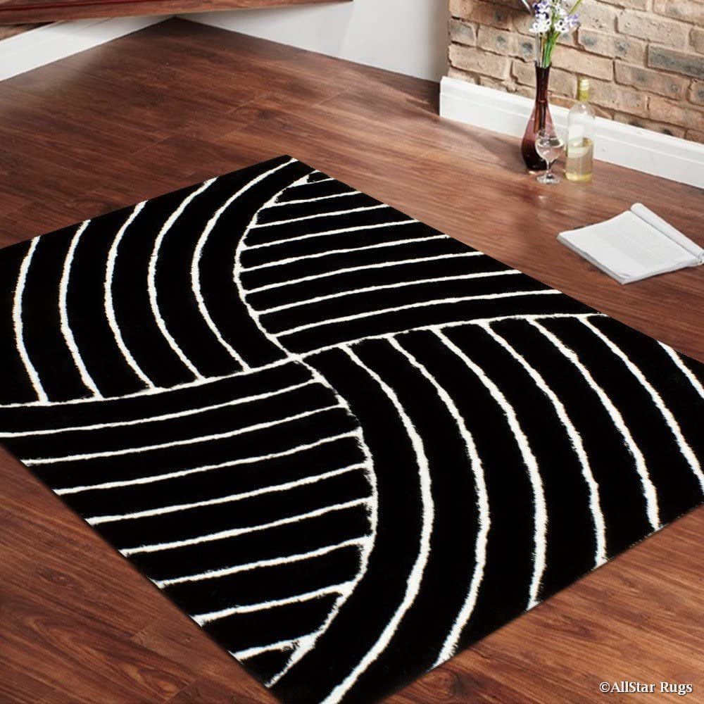 Handcrafted Black & White Spiral Shaggy Carpet