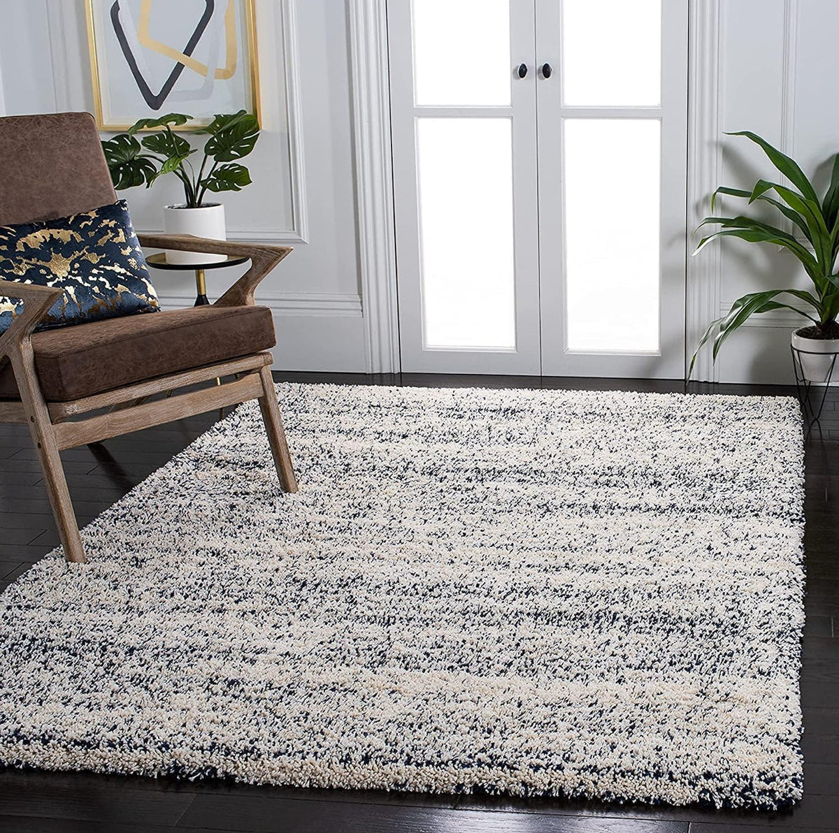 Handcrafted White & Blue Mix Shaggy Carpet