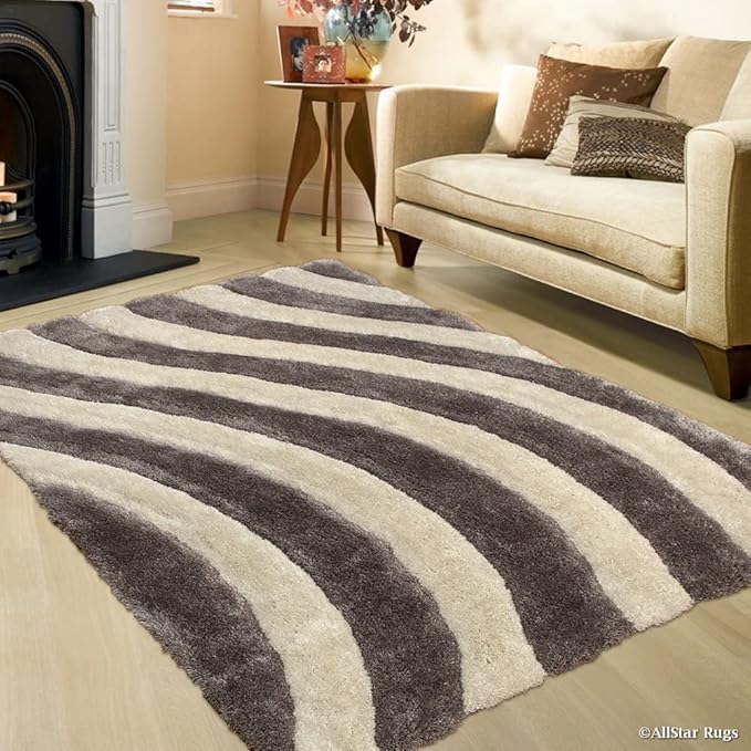 Handcrafted Grey & Beige Shaggy Carpet