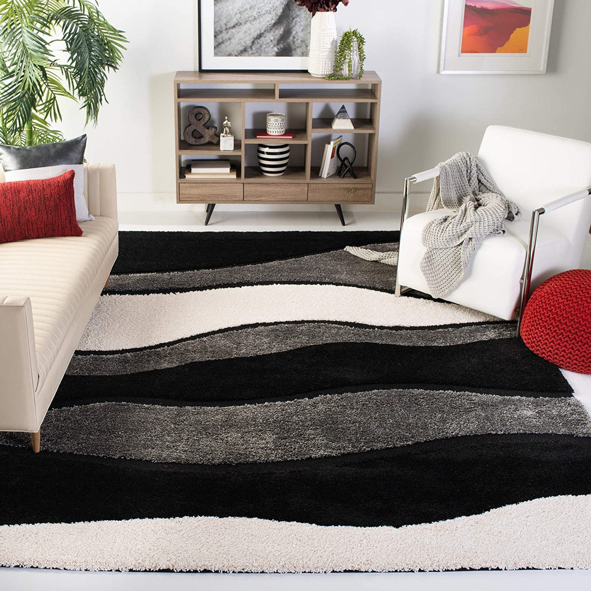 Handcrafted Black & Grey Multi Coloured Shaggy Carpet