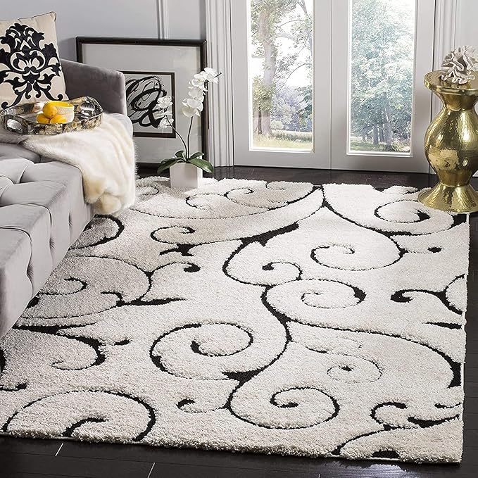 Handcrafted Ivory Floral Shaggy Carpet