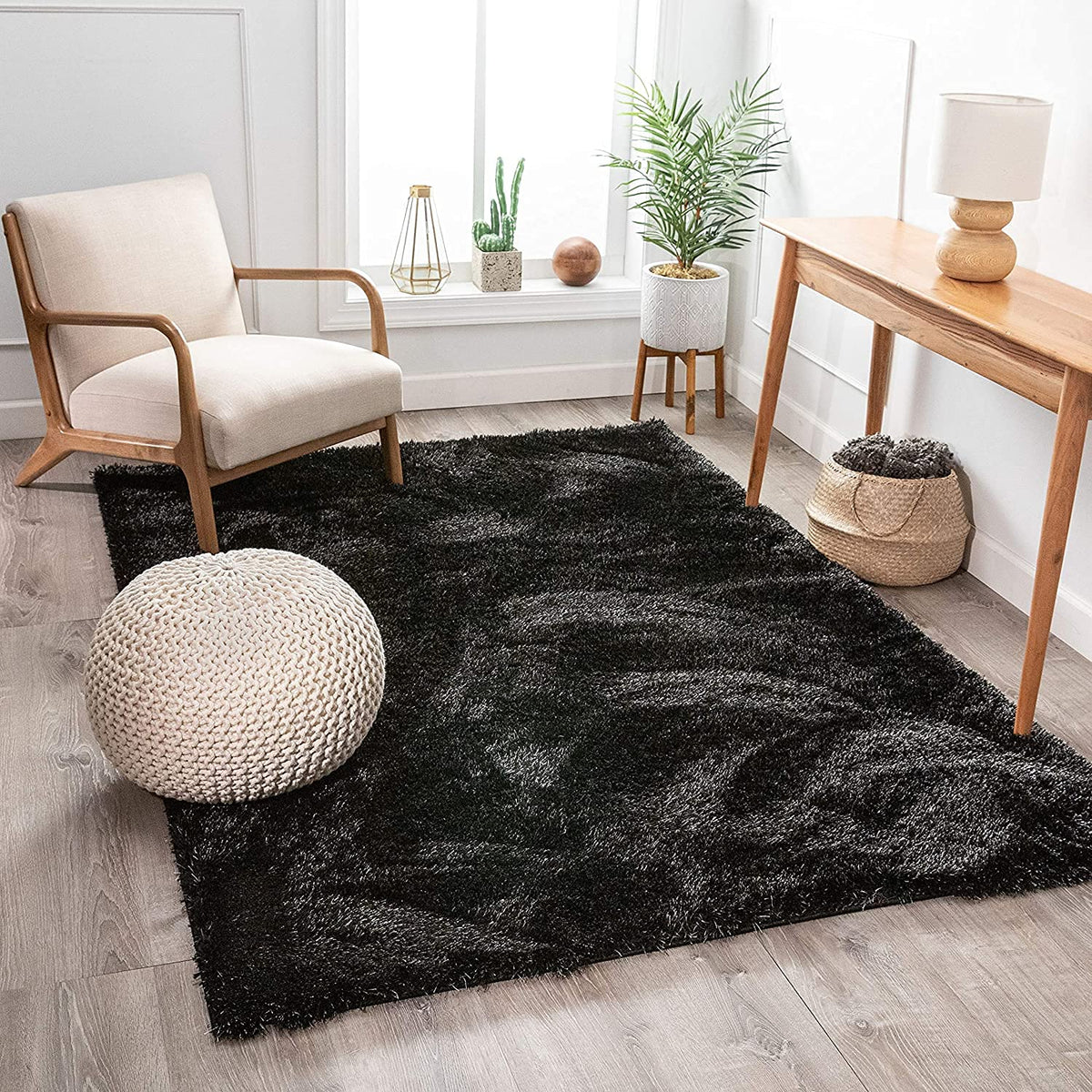 Handcrafted Solid Black Shaggy Carpet