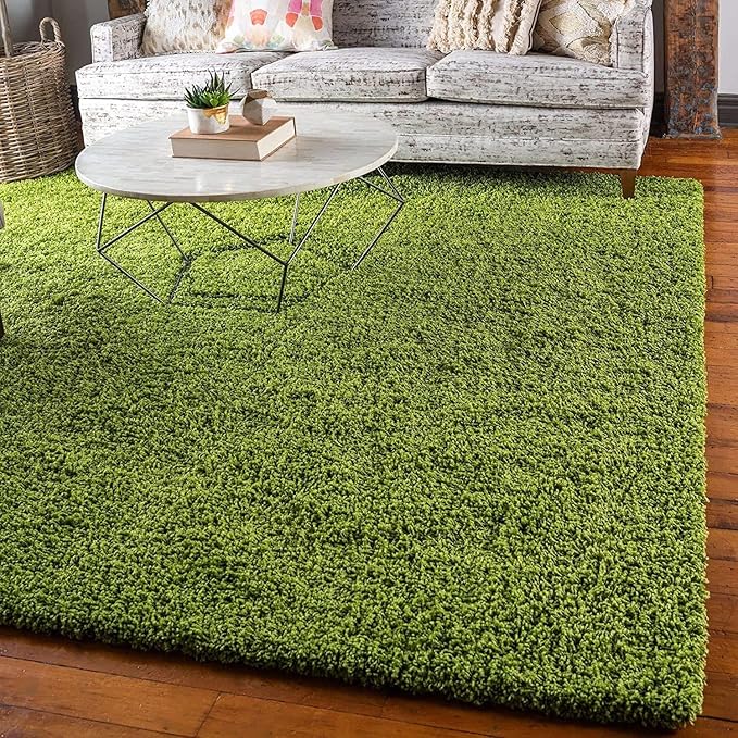 Handcrafted Grass Green Shaggy Carpet