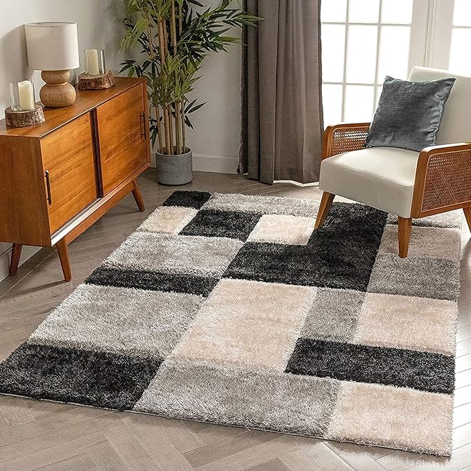 Handcrafted Multicolour Geometric Shaggy Carpet