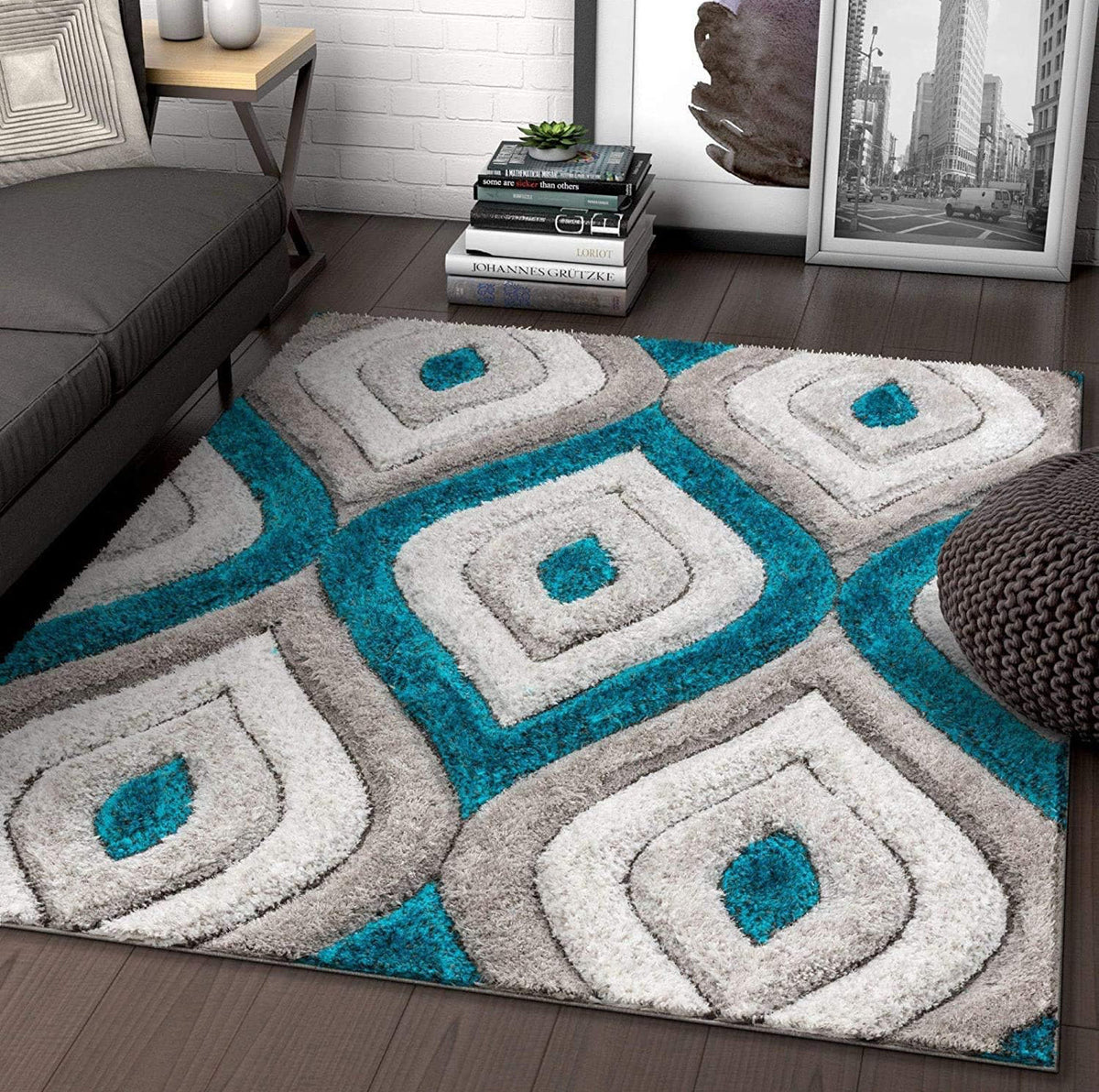 Handcrafted Blue & White Geometric Shaggy Carpet