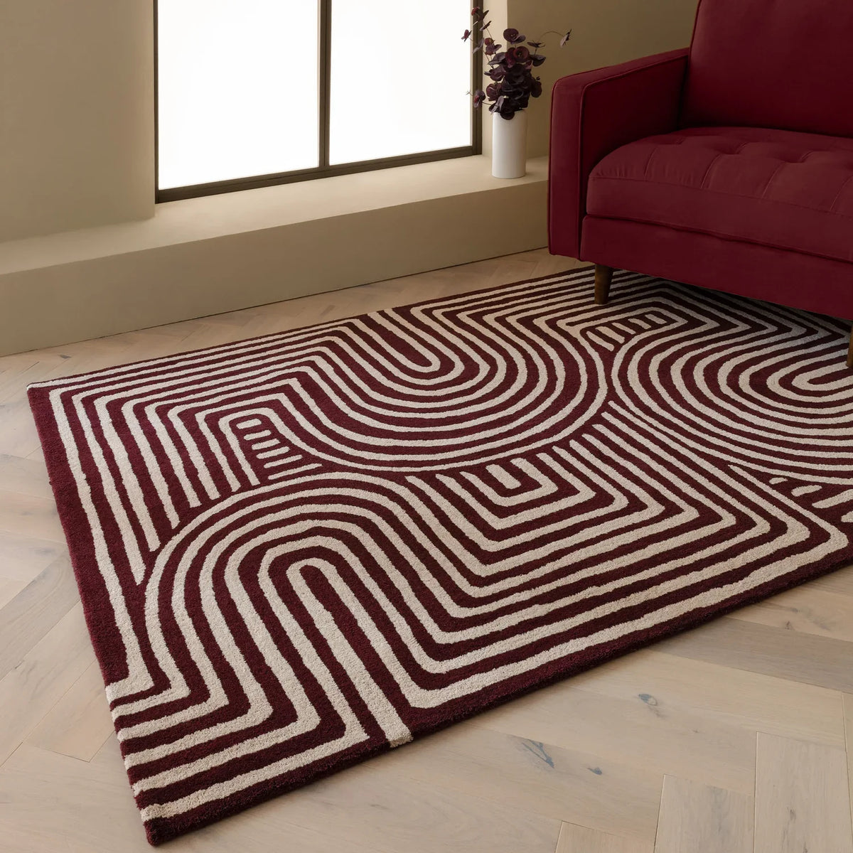 Reef Curve Plum Hand Tufted Rug