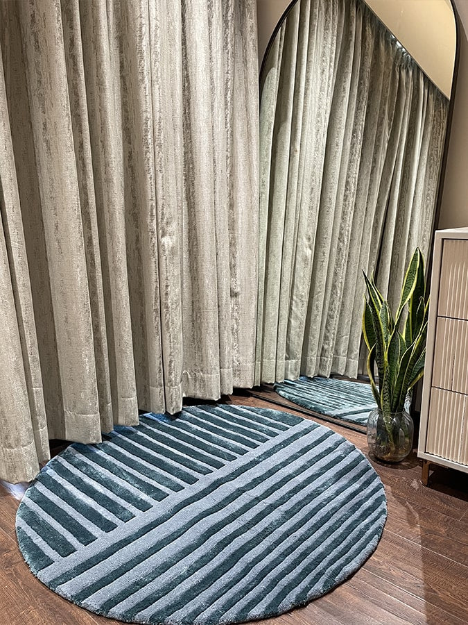 Labrynith Irregular Designer Wool Hand Tufted Rug