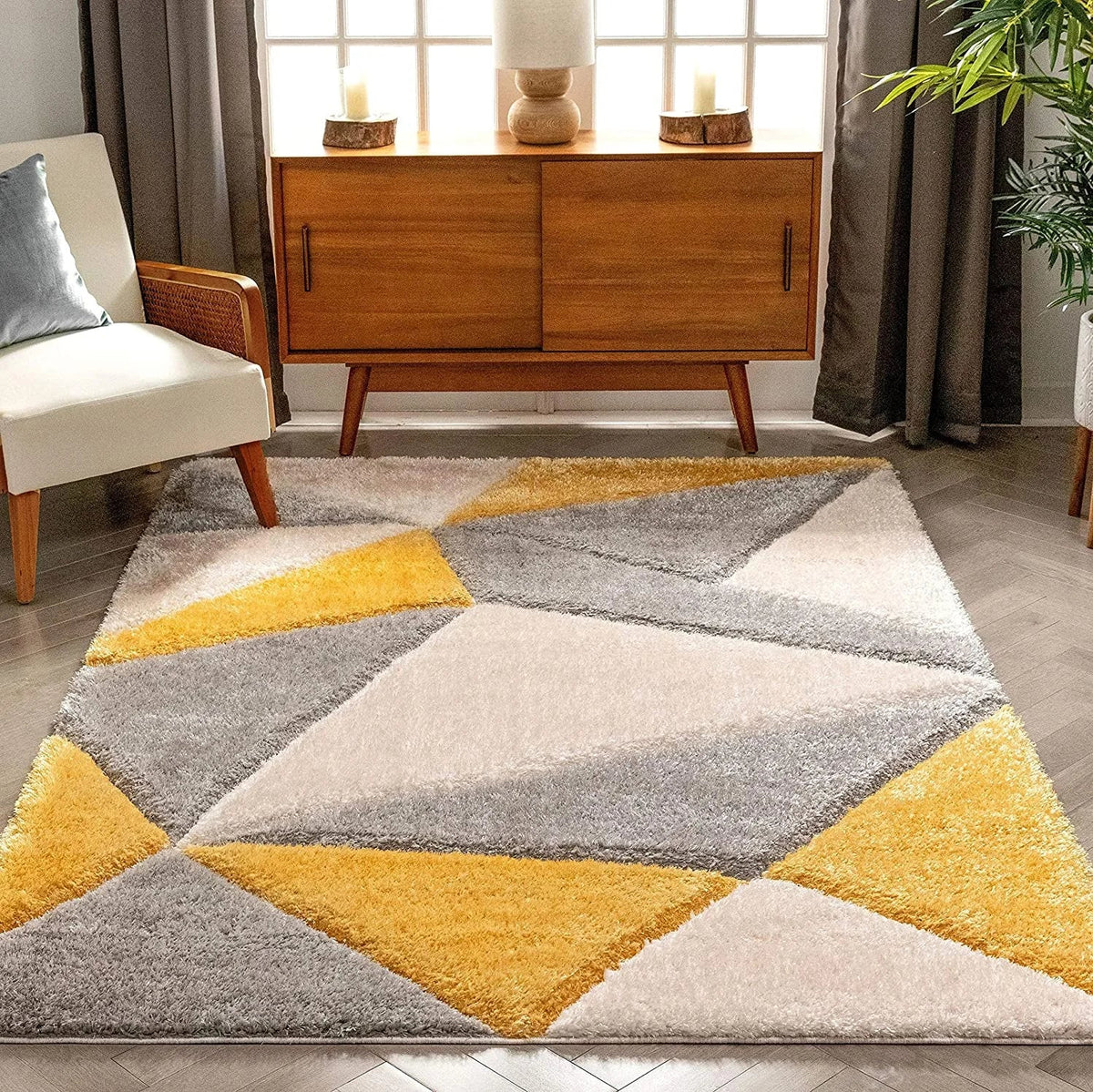 Handcrafted Grey Melange & Yellow Geometric Shaggy Carpet