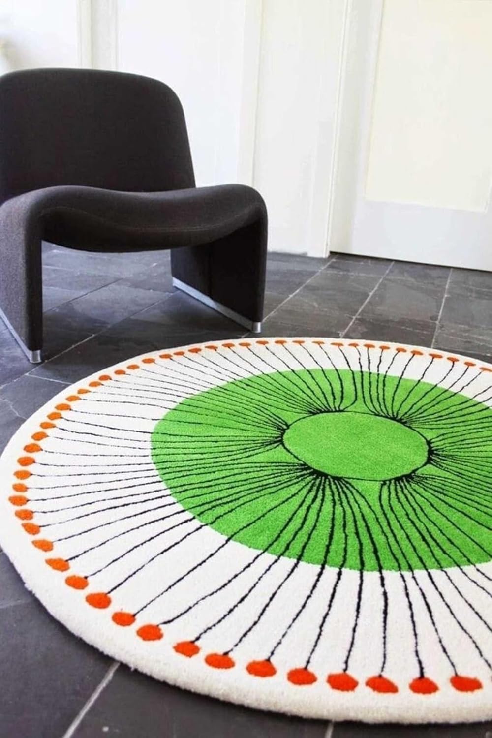 Round Floral Multicolor Handcrafted New Zealand Wool Rug