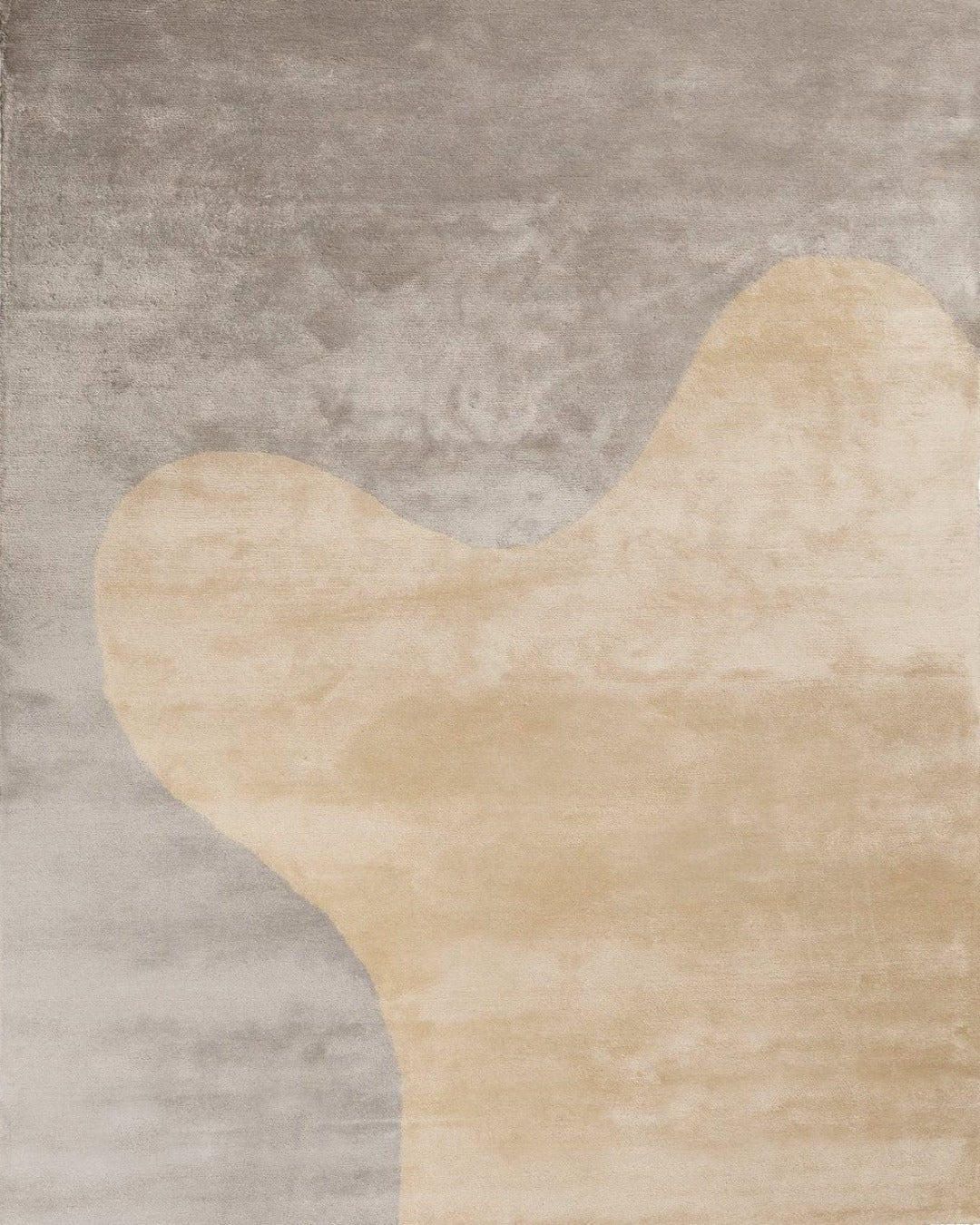 Handwoven Nasai Silk Pale Grey Luxury Wool / Viscose Rug