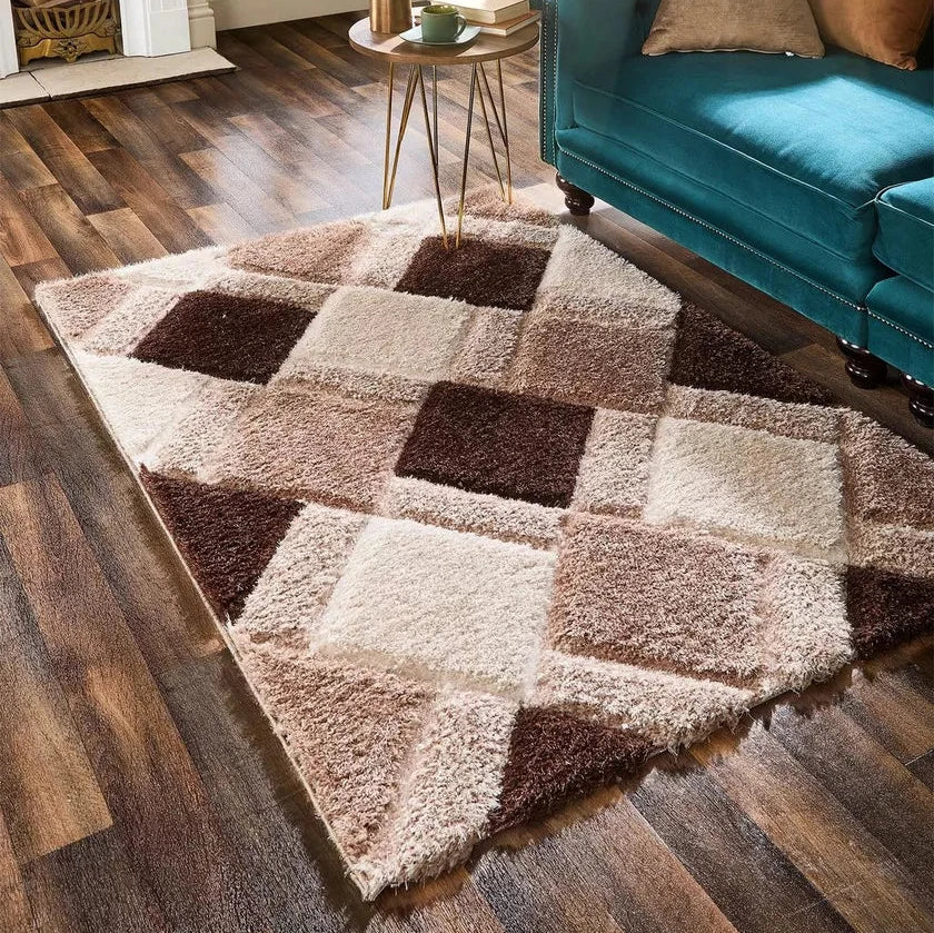 Handcrafted Brown & White Geometric Shaggy Carpet